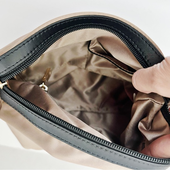 BOSTANTEN Nylon Travel Bag Cosmetics Designer Small Pouch Champagne - Picture 7 of 7